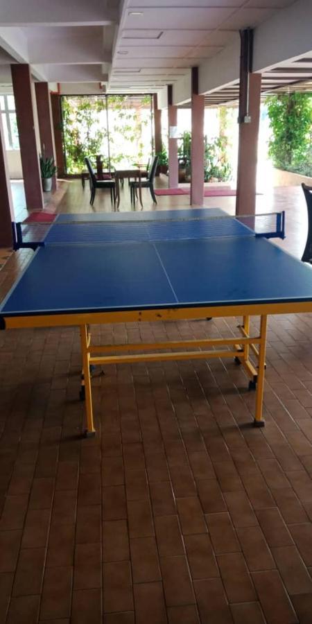 Mersing Merlin Inn Esterno foto